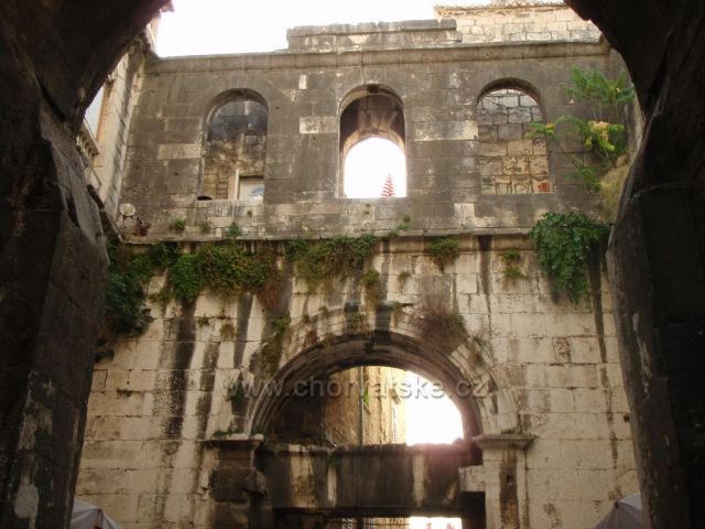 Stará architektura