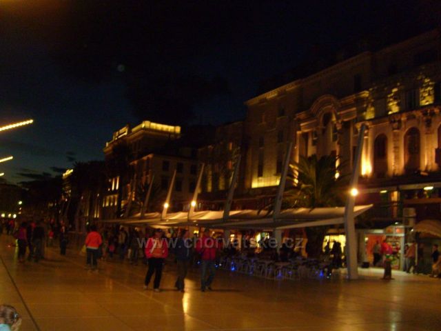 Split Riva