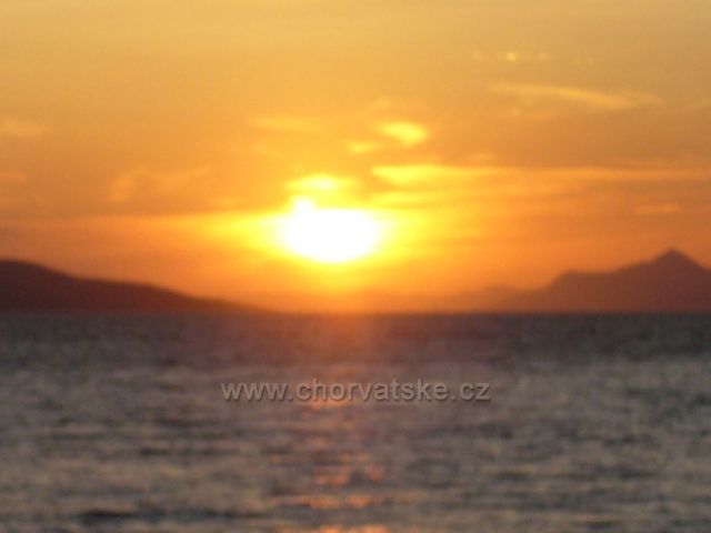 Západ slunce  v Podgore