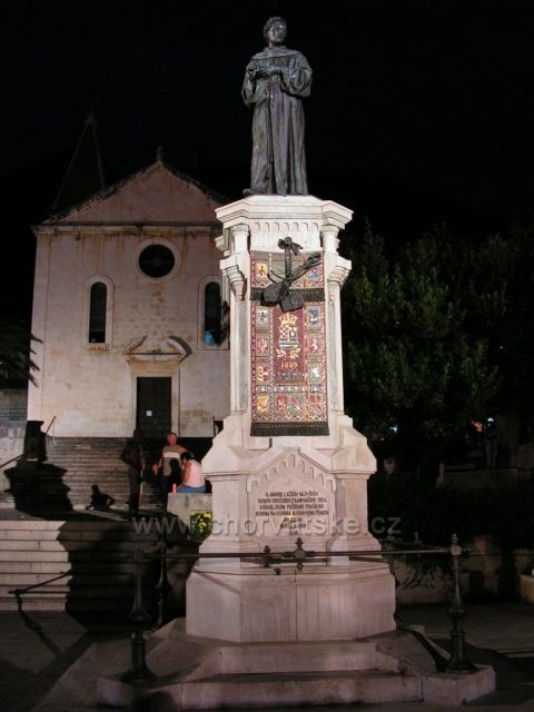 Hra se světlem 01 - Makarska