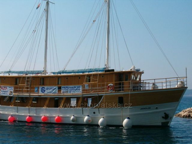 Výletní lod v Baška voda