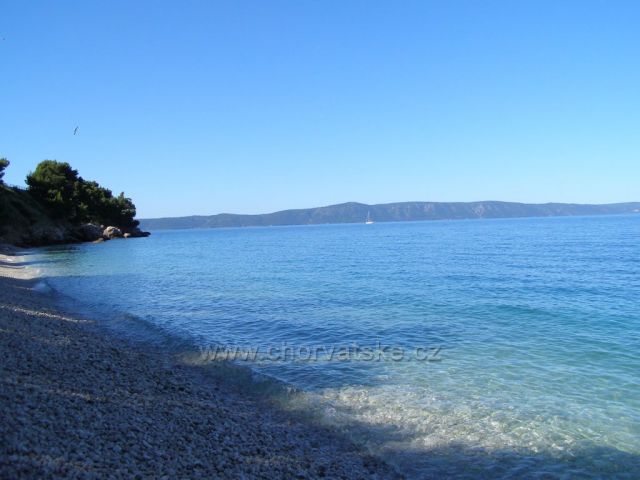 Pohled na naši pláž v Tučepi.