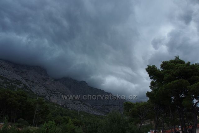 Když fouká bora od Biokova (Baška Voda-14.7.2016)