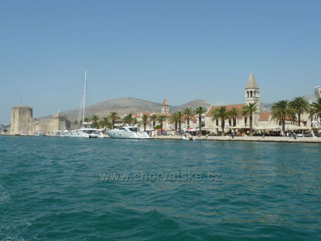 Trogir
Nábřeží Bana Berislaviča