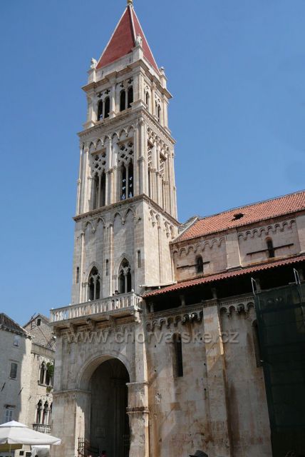 Trogir
katedrála Sv.Vavřince ze
13.století